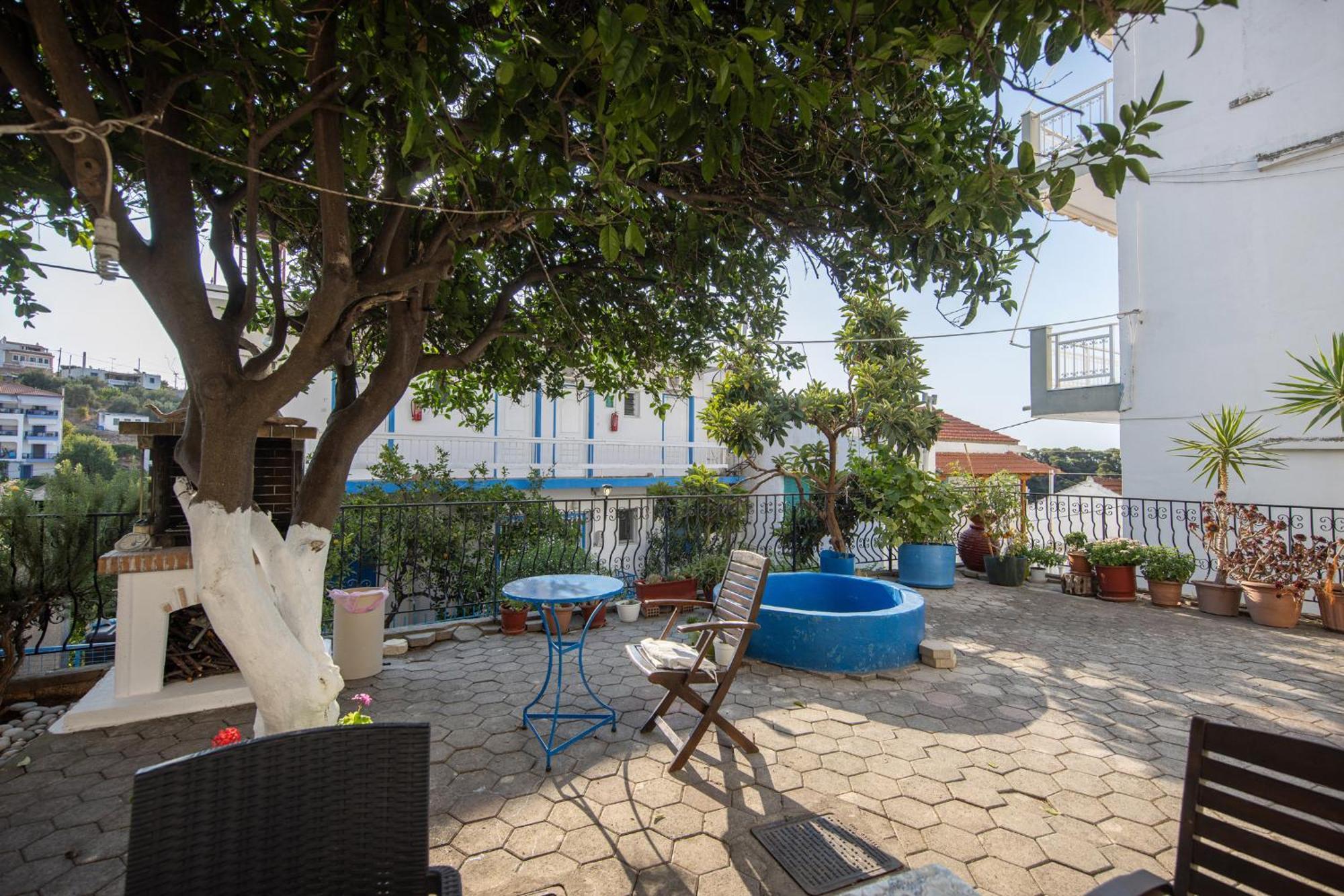 Nikos Rooms Votsi  Exterior photo